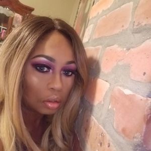 Meet your Posher, Phyllis